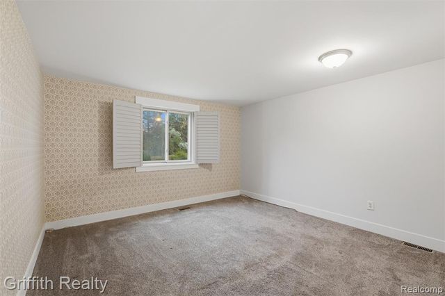 865 Alpine Drive, Brighton, MI 48116