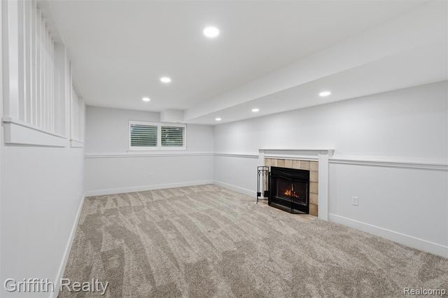865 Alpine Drive, Brighton, MI 48116