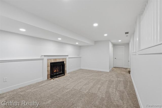 865 Alpine Drive, Brighton, MI 48116