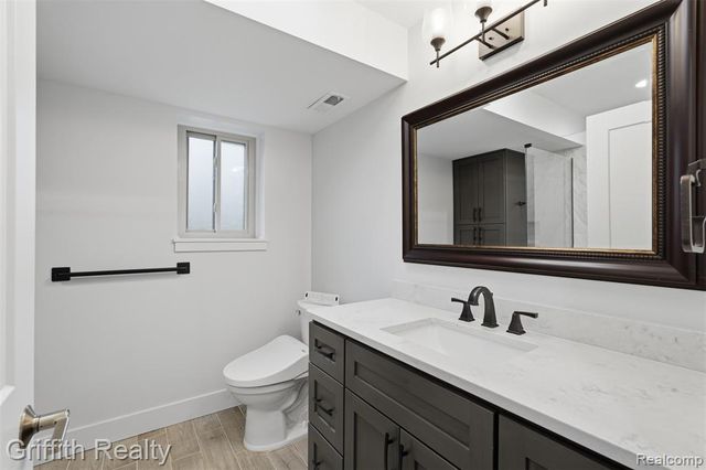 865 Alpine Drive, Brighton, MI 48116