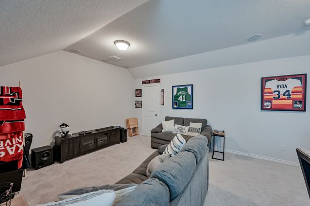 10621 Alpine Meadow Lane, Fort Worth, TX 76140