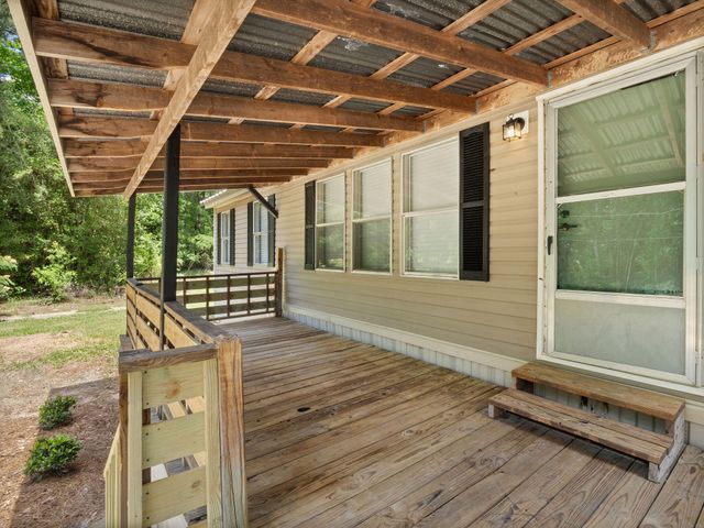 1049 Dogwood Trl, Deridder, LA 70634