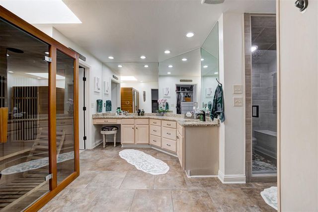 3101 Castlerock Road 23, Oklahoma City, OK 73120