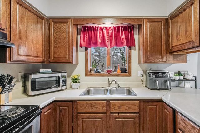 444 N Washington Street, Wyocena, WI 53969