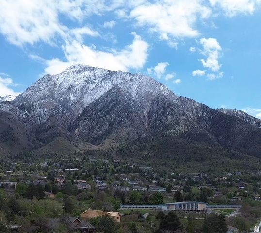 3654 E APOLLO DR, Salt Lake City, UT 84124