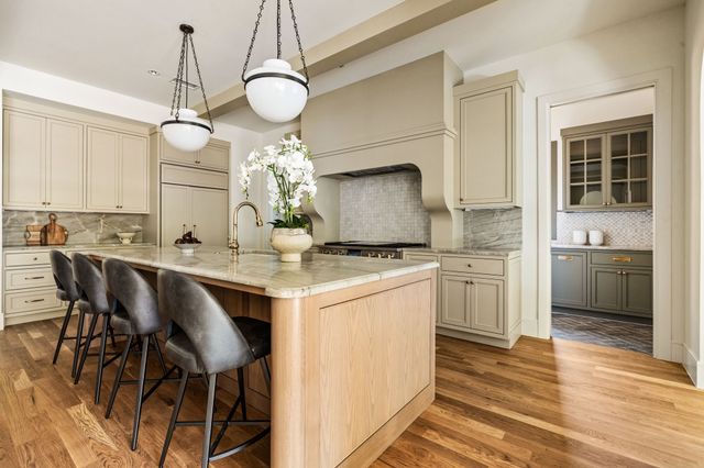 6270 Malcolm Drive, Dallas, TX 75214