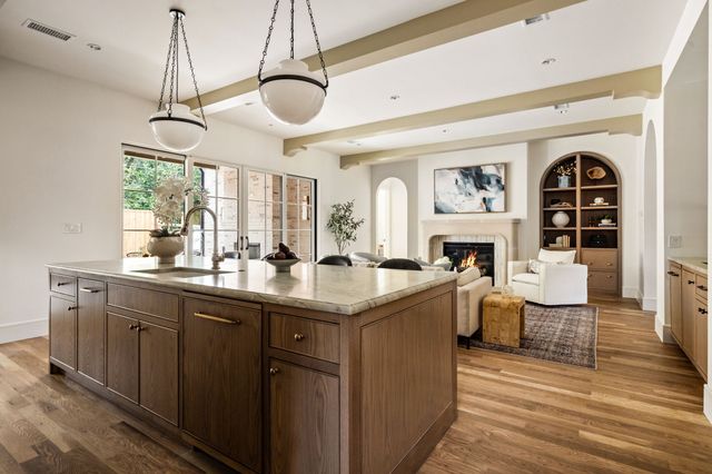 6270 Malcolm Drive, Dallas, TX 75214