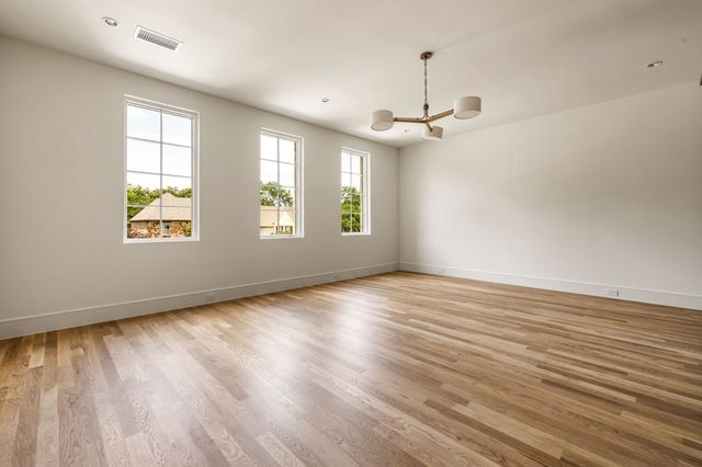 6270 Malcolm Drive, Dallas, TX 75214