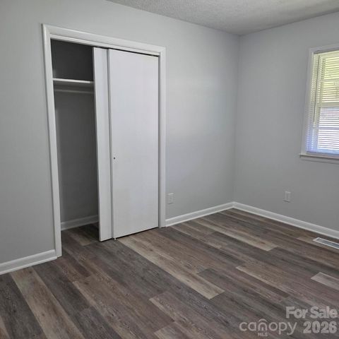 251 Branchwood Circle, Kings Mountain, NC 28086