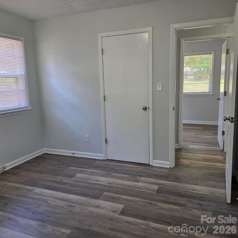 251 Branchwood Circle, Kings Mountain, NC 28086