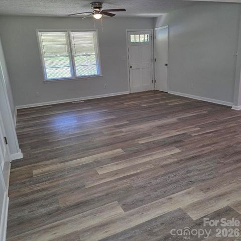 251 Branchwood Circle, Kings Mountain, NC 28086