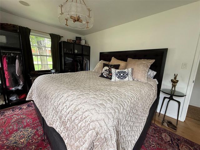 1201 Glenbrook Terrace, Nichols Hills, OK 73116
