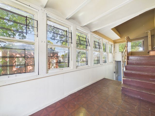 5659 S Seeley Avenue, Chicago, IL 60636