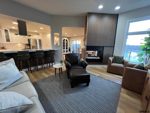 2910 S County Road 29, Valley, NE 68064