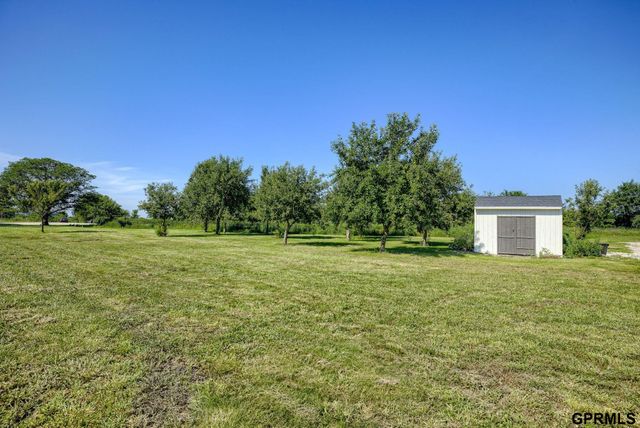 2910 S County Road 29, Valley, NE 68064