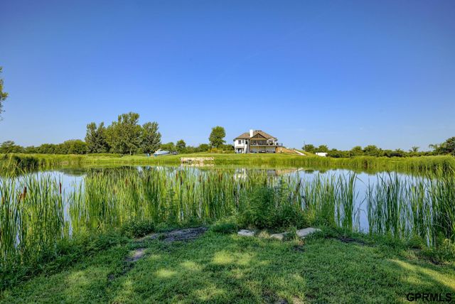 2910 S County Road 29, Valley, NE 68064