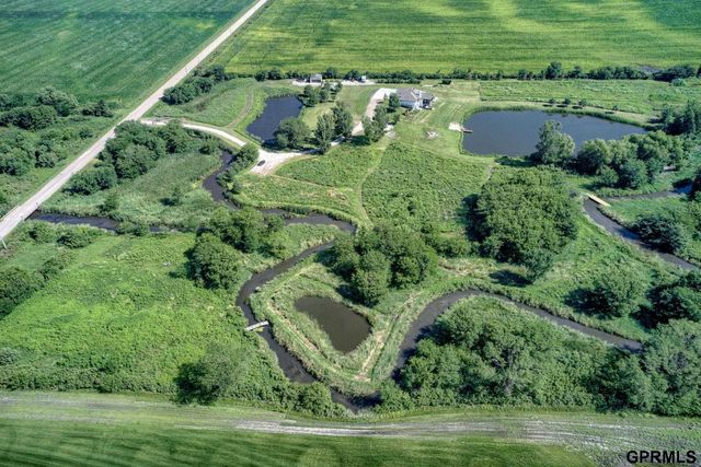 2910 S County Road 29, Valley, NE 68064