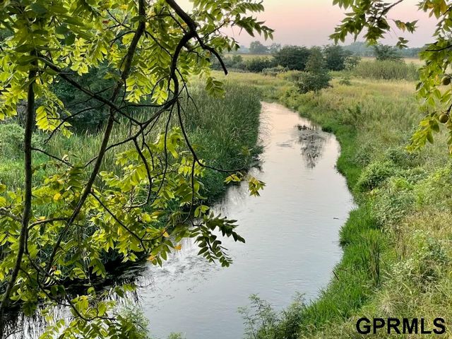 2910 S County Road 29, Valley, NE 68064