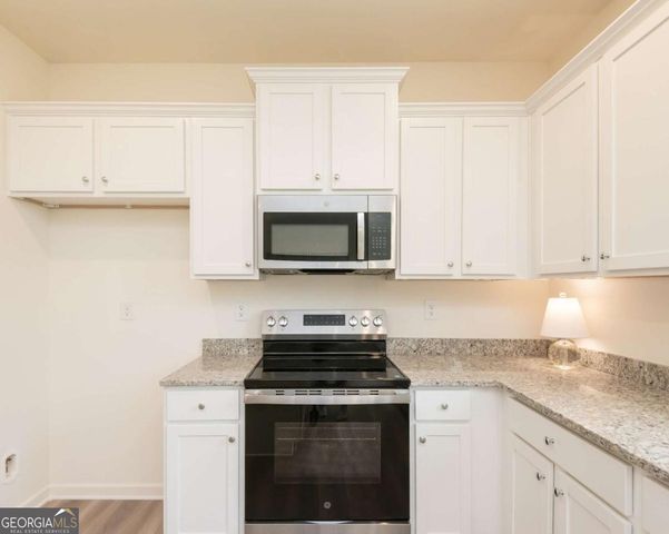 1819 Dawn Road 16, Conyers, GA 30013