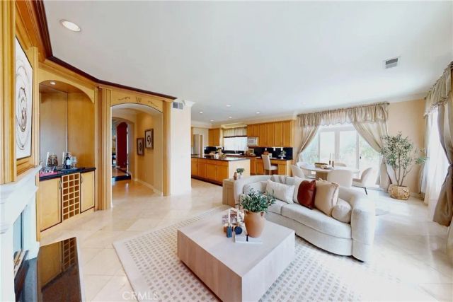 11595 Rancho Del Valle, Granada Hills, CA 91344