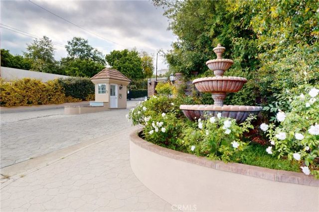 11595 Rancho Del Valle, Granada Hills, CA 91344