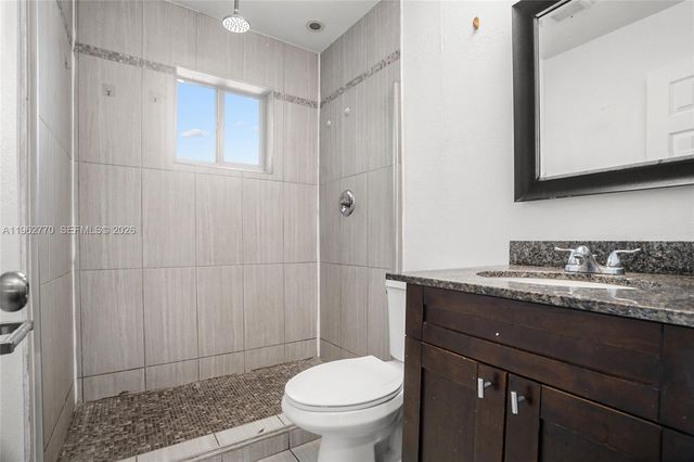 37 SW 14th St 16, Dania Beach, FL 33004