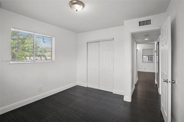 37 SW 14th St 16, Dania Beach, FL 33004