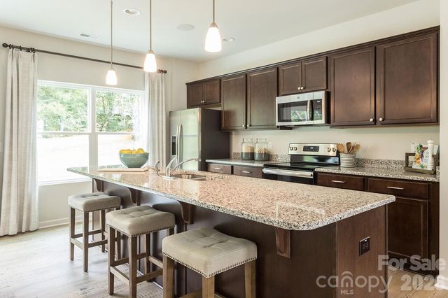 4021 Juno Drive 190, Charlotte, NC 28215