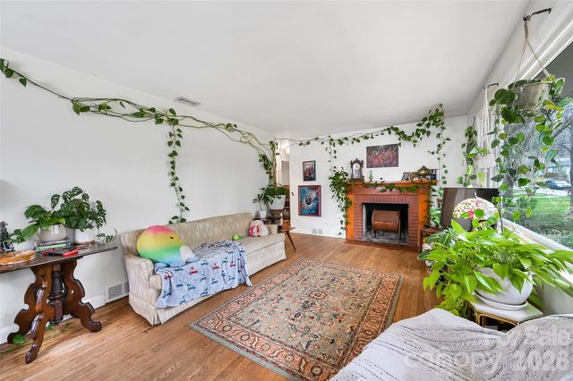 297 White Pine Drive, Asheville, NC 28805