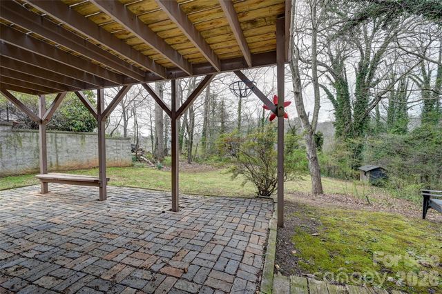 297 White Pine Drive, Asheville, NC 28805