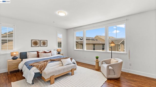 4022 Chalk Hill Way, Dublin, CA 94568