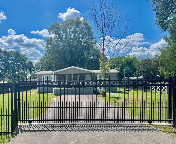 24418 Tree Lane, Porter, TX 77365