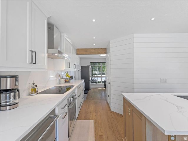 10886 N HIGHLAND CIR, Highland, UT 84003