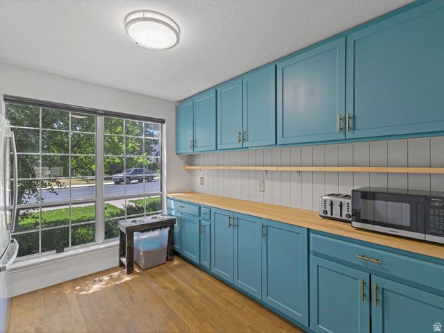 10886 N HIGHLAND CIR, Highland, UT 84003