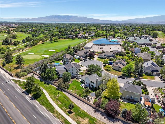 10886 N HIGHLAND CIR, Highland, UT 84003