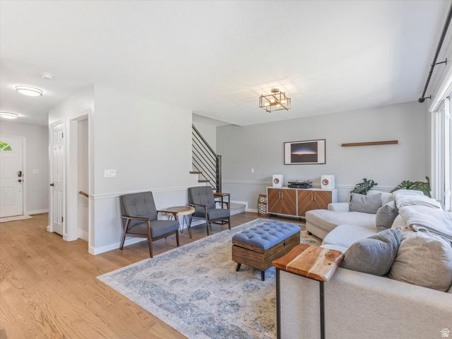 10886 N HIGHLAND CIR, Highland, UT 84003