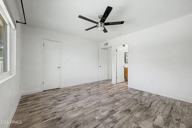 1110 W LA JOLLA Drive, Tempe, AZ 85282