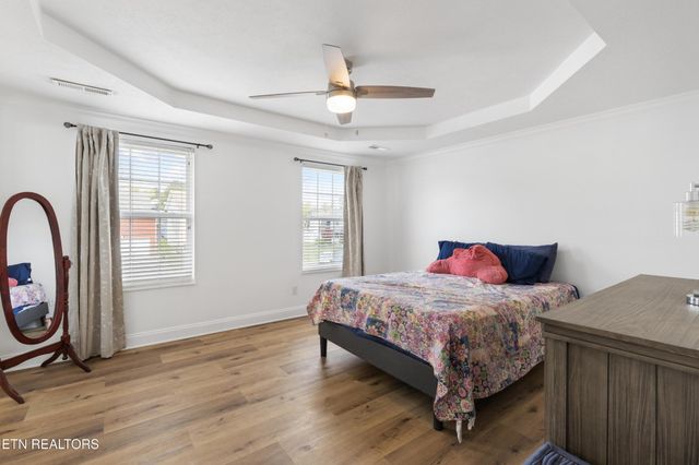 6817 Audrianna Lane, Knoxville, TN 37918