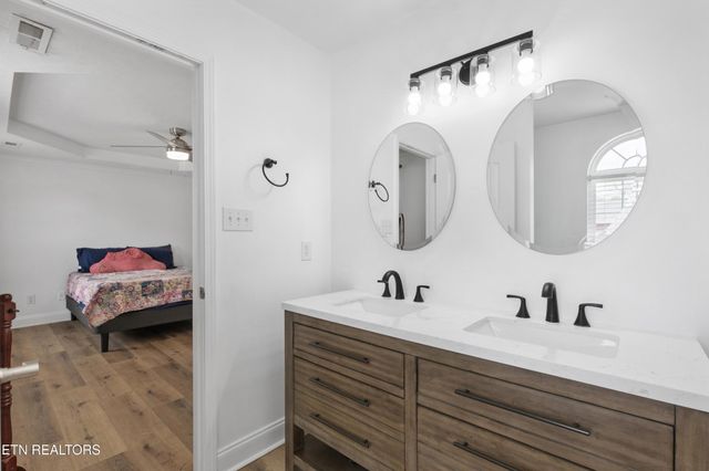 6817 Audrianna Lane, Knoxville, TN 37918