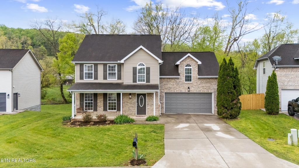 6817 Audrianna Lane, Knoxville, TN 37918