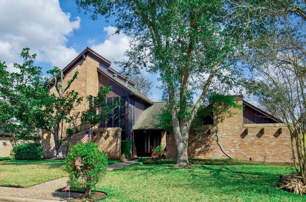 3903 Kiamesha Drive, Missouri City, TX 77459