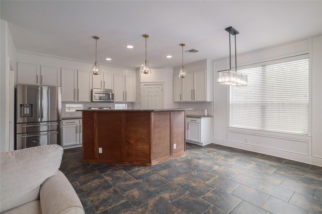 2101 Rivers Edge WAY 26, Austin, TX 78741