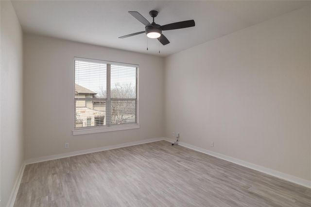 2101 Rivers Edge WAY 26, Austin, TX 78741