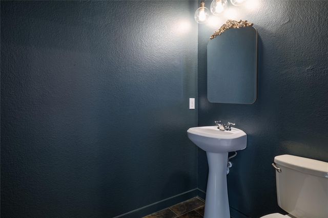 2101 Rivers Edge WAY 26, Austin, TX 78741