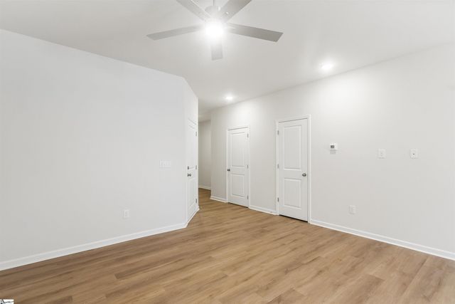 28 Stoneview Way, Taylors, SC 29687
