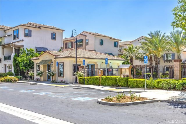 595 Orlando Court, Upland, CA 91786