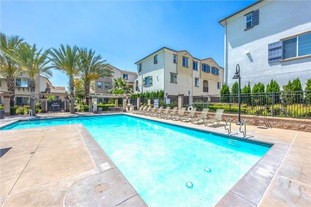 595 Orlando Court, Upland, CA 91786