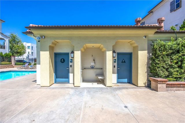 595 Orlando Court, Upland, CA 91786