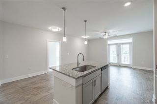 10530 Stony Bluff Dr Unit#305, Ashland, VA 23005