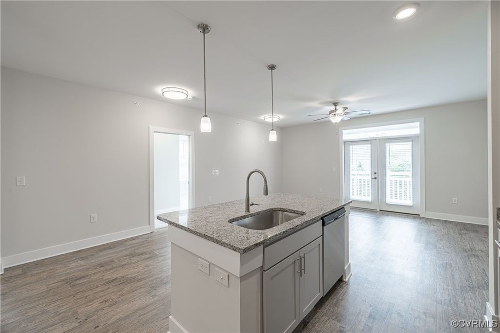 10530 Stony Bluff Dr Unit#305, Ashland, VA 23005